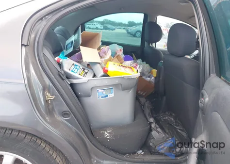 2003 Dodge Neon Sxt z USA, uszkodzony, nr VIN 1B3ES56C43D247003